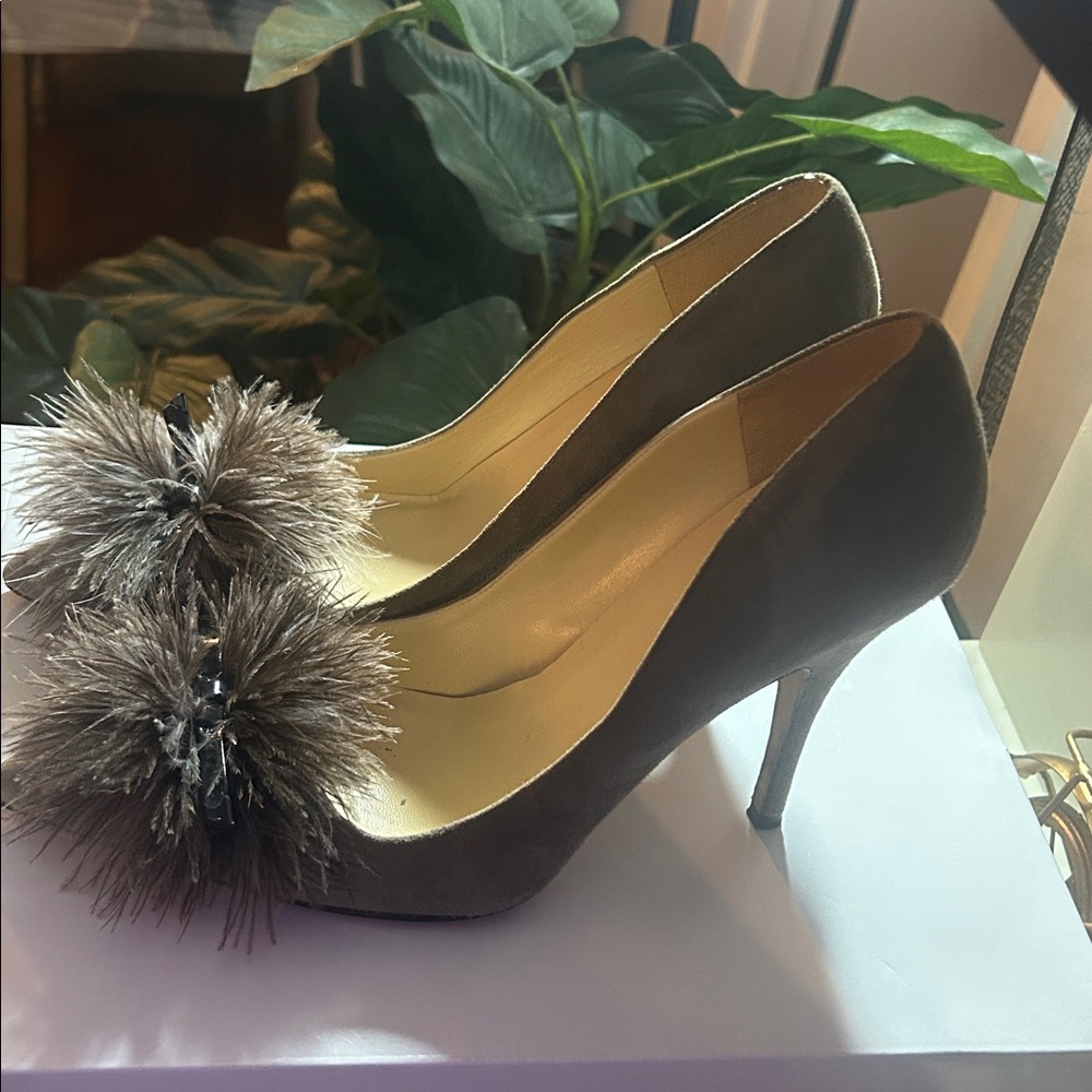 Elegant Kate spade Gray Heels with Fur Detail( matching MK bag available too)